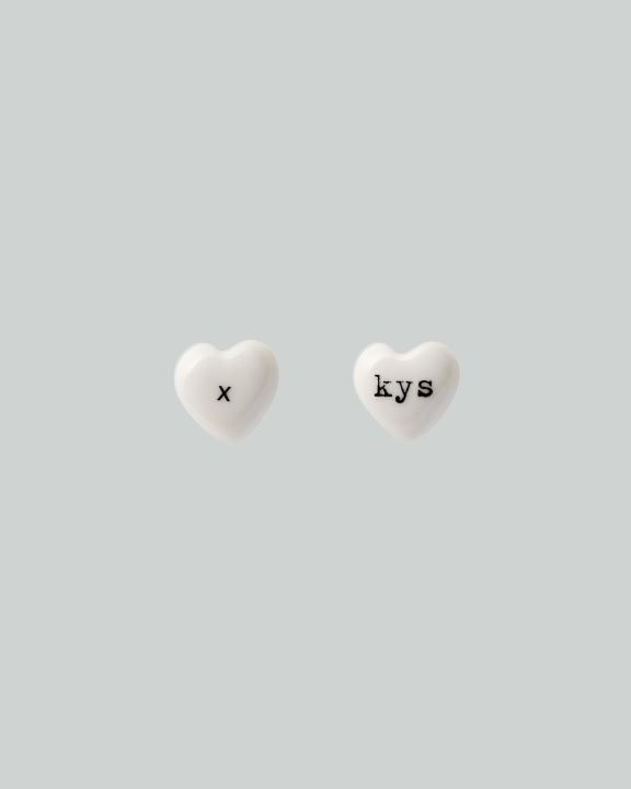 love ørestikker kys black