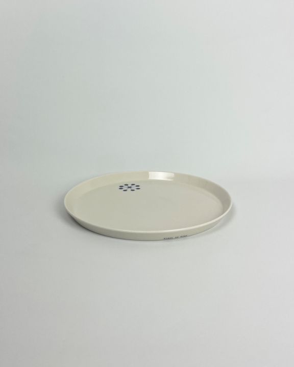 black is blue tallerken-stor