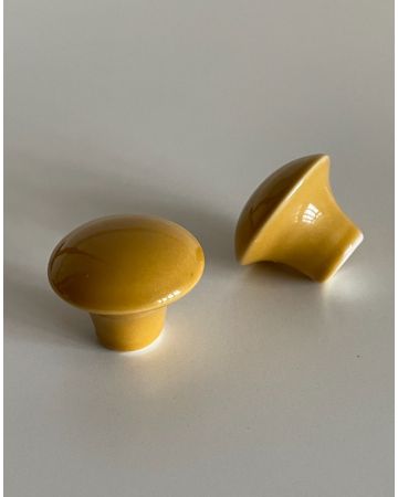 plain porcelænshåndtag og knager