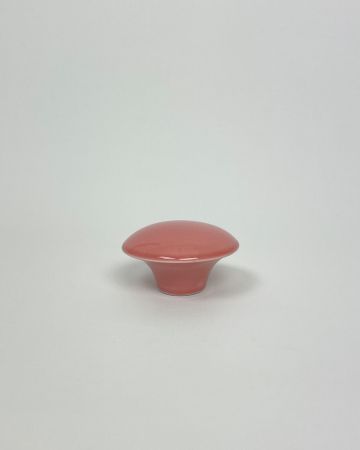 plain porcelænshåndtag og knager