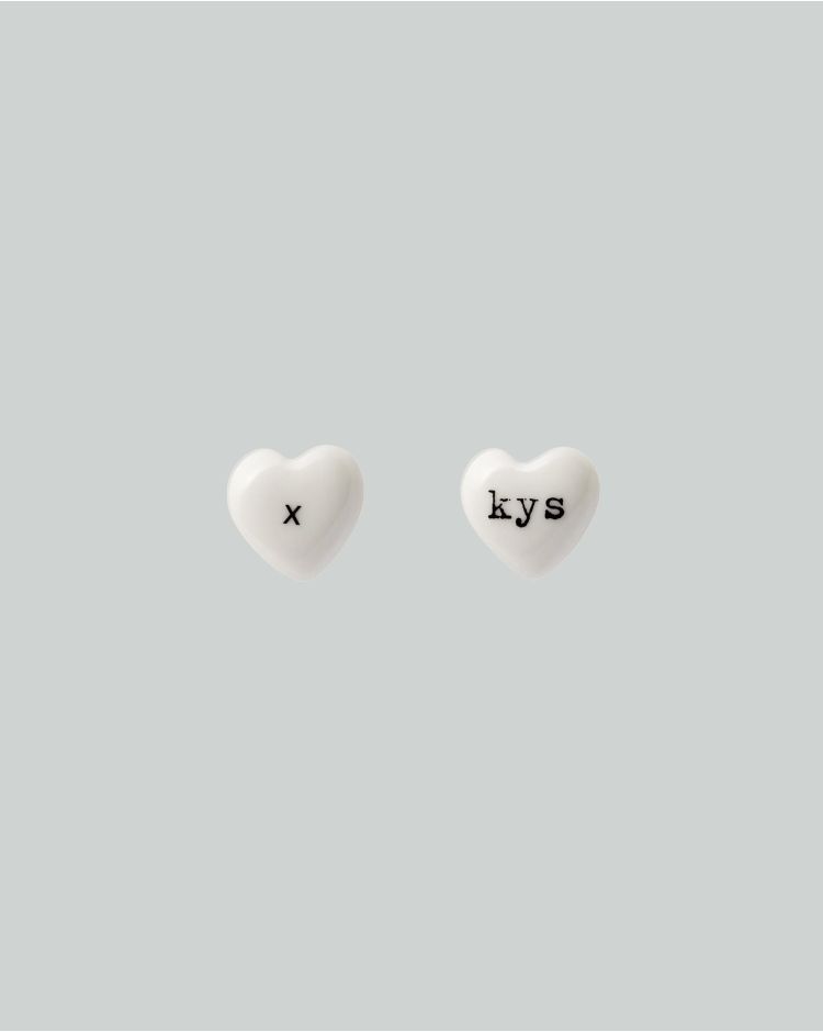 love ørestikker kys black