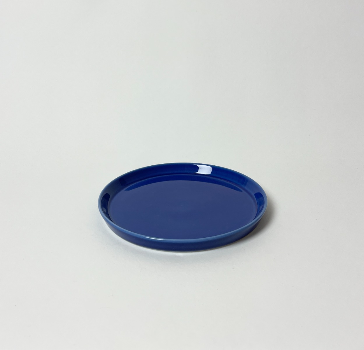 plain plate xs 16 cm – lapis