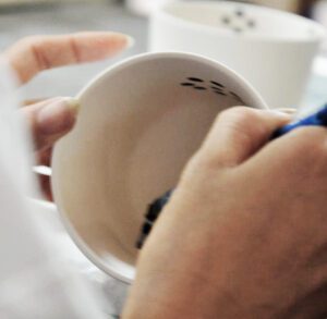 handcrafted porcelain production in vietnam